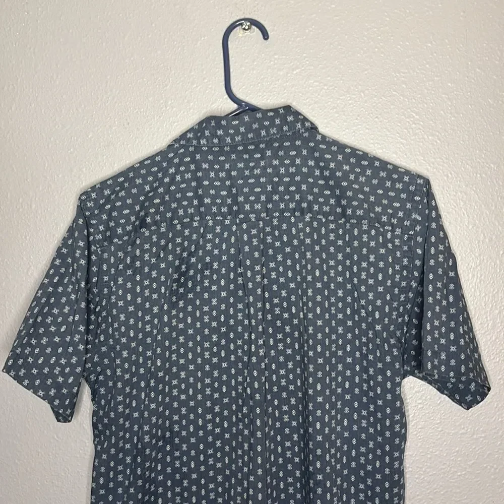 Patagonia Go To Patterned Full Button Front Collared Shirt Size Small - Picture 11 of 11